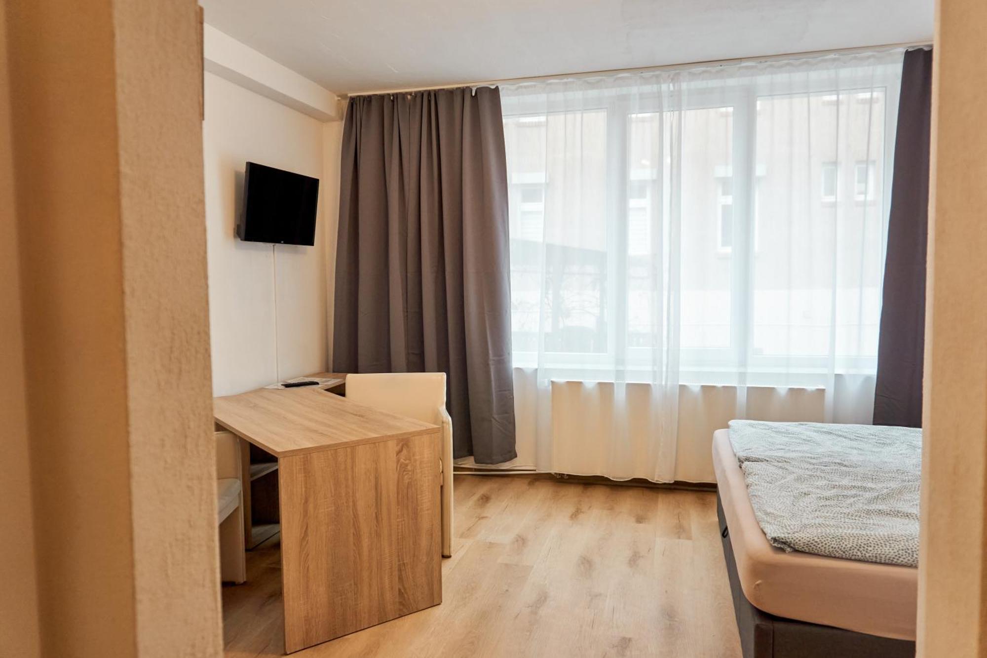Pension Neuerbe แอร์ฟวร์ท ภายนอก รูปภาพ
